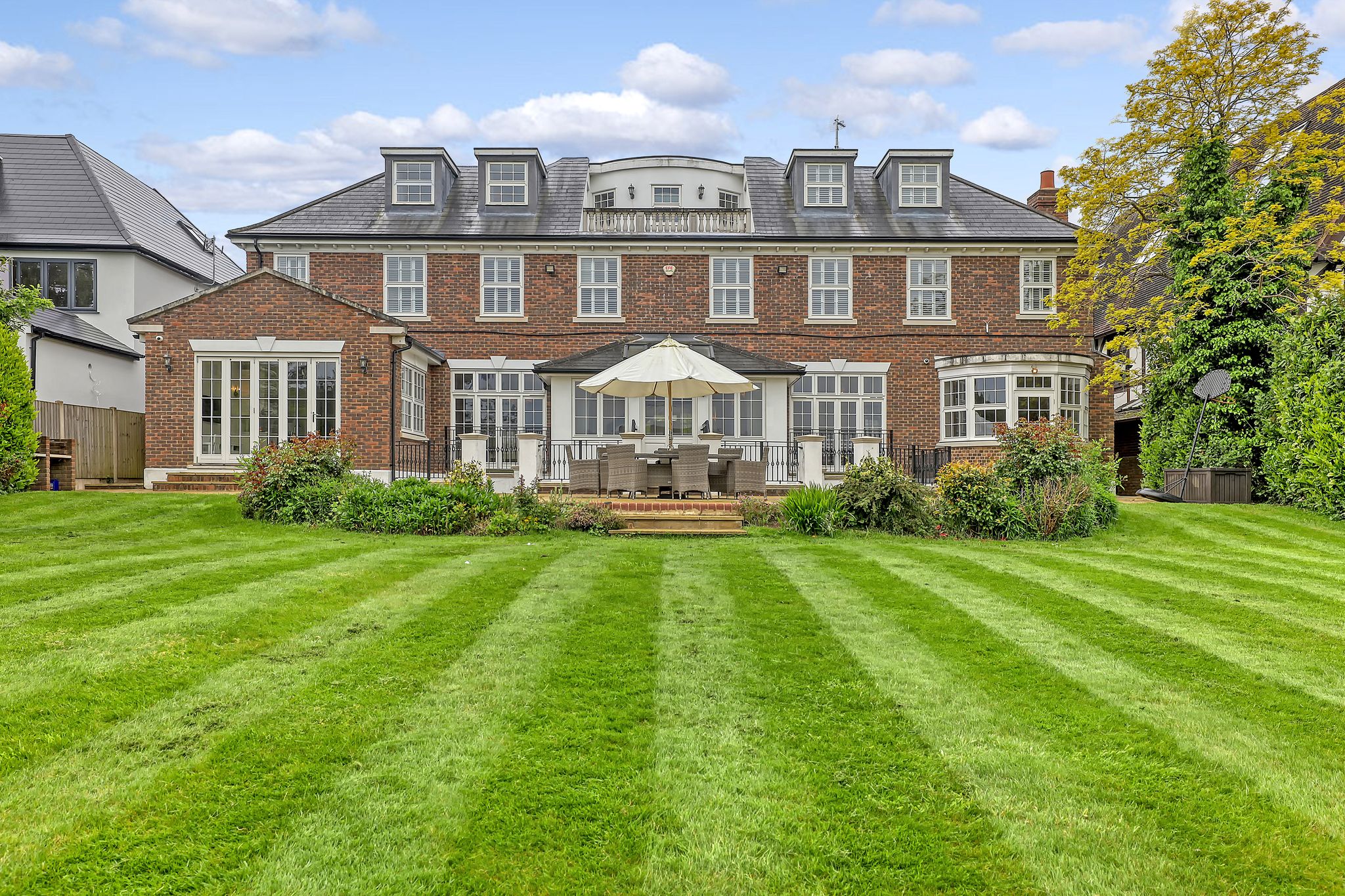 Estate agent marketing agency in Essex